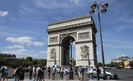 Nacjonalizacja we Francji w walce z wirusem