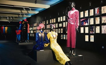 Fragment wystawy „Jerzy Antkowiak i Moda Polska” w Centralnym Muzeum Włókiennictwa w Łodzi