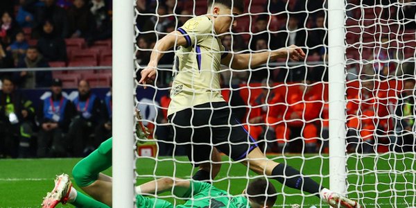 Barcelona znokautowana w Madrycie, Hansi Flick jeszcze nigdy tak nie przegrał