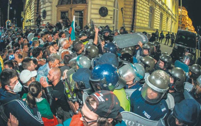 Od ponad 80 dni trwają protesty w Sofii wymierzone w rząd Borisowa. Demonstranci ścierają się z poli