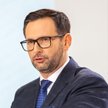 Orlen, na czele którego stoi Daniel Obajtek, wypracował w II kwartale dużo mniejsze zyski niż rok te