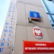 Siedziba Akademii Wymiaru Sprawiedliwości w Warszawie, której były wykładowca miał dopuścić się naru