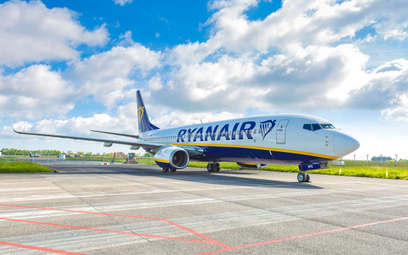 Ryanair kupuje nowe samoloty i zapowiada niskie ceny biletów