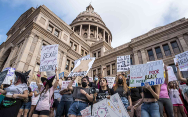 Demonstracja przeciwników antyaborcyjnych przepisów w Austin, w Teksasie
