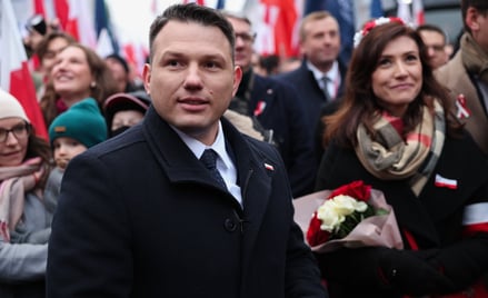 Poseł Konfederacji Sławomir Mentzen  i europosłanka Ewa Zajączkowska-Hernik