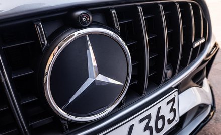 Mercedes wypłaci rekordową premię. Każdy pracownik otrzyma prawie 33 tys. zł