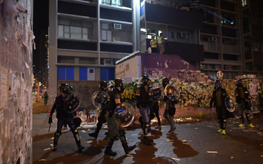 Hongkong: 77 osób aresztowanych za zakrywanie twarzy