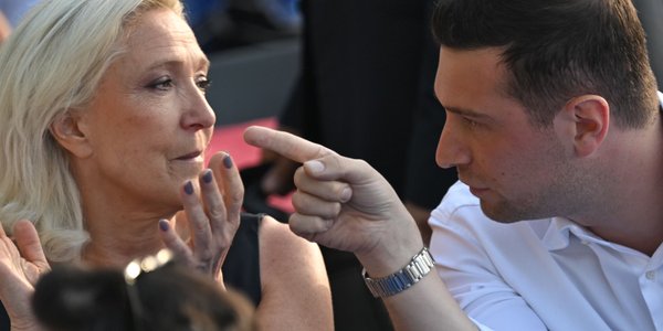 Paris court: Le Pen eligible to run in 2027 presidential election