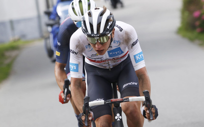Tadej Pogacar na trasie 5. etapu Tour de France