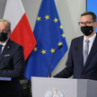 Premier Mateusz Morawiecki (P) oraz minister zdrowia Adam Niedzielski (L)