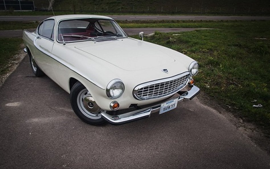 Volvo P1800 S