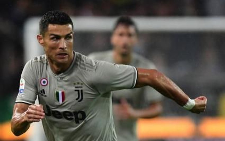 Cristiano Ronaldo czuje się prześladowany: przez prezesa Realu Madryt Florentino Pereza i przez UEFA