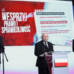 Przewodniczący KP PiS Mariusz Błaszczak, prezes Prawa i Sprawiedliwości Jarosław Kaczyński i skarbni