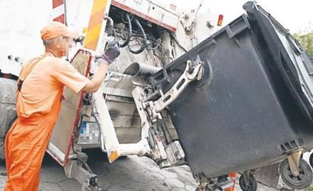 Maciej Kiełbus: Gminy powinny mieć wytyczne, na jakie elementy gospodarki odpadami należy zwrócić uw