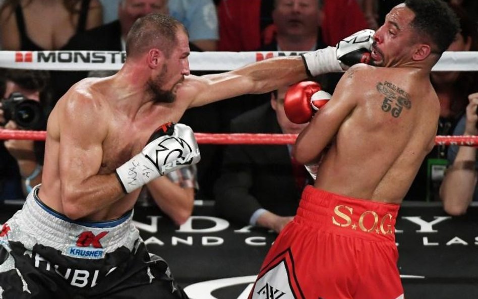 Boks: Andre Ward pokonał Siergieja Kowaliowa