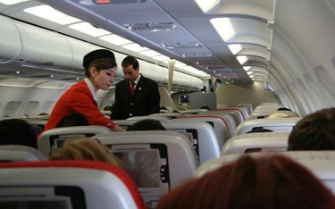 Amerykańska linia lotnicza wprowadza napiwki dla stewardes