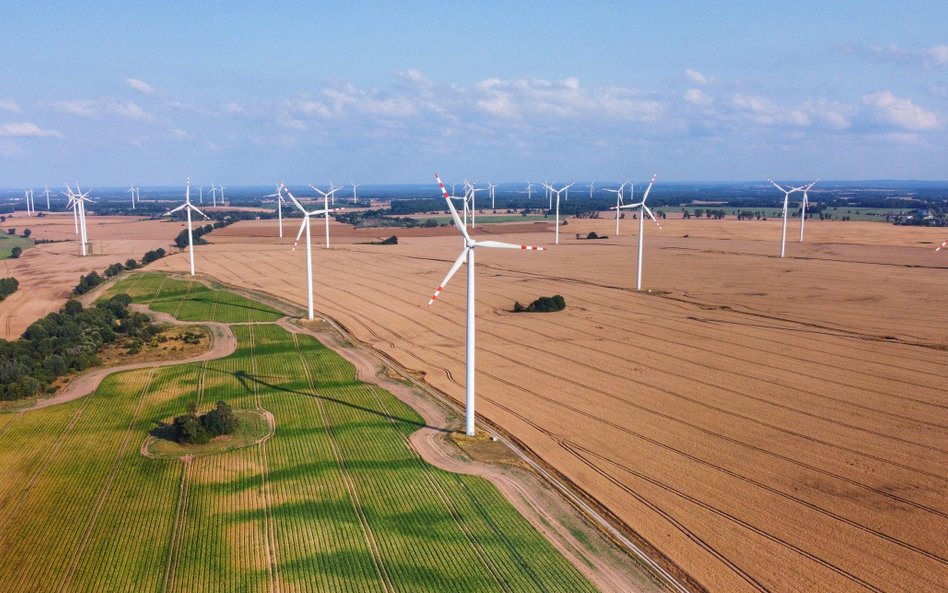 OZE w Polsce mają już moc niemal 21 GW i potrafią dostarczyć nawet ponad 60 proc. zużywanej w danej 