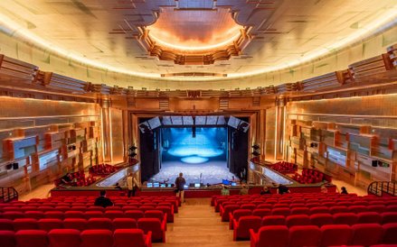 Wnętrze Teatru Capitol we Wrocławiu, gdzie gości Festiwal Piosenki Aktorskiej.