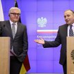 Szef niemieckiej dyplomacji Frank-Walter Steinmeier i szef polskiego MSZ Grzegorz Schetyna. Fot. P. 