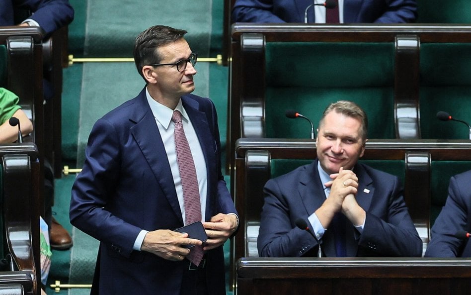 Mateusz Morawiecki odchodzi od PiS. Sondaż pokazuje, kto może zyskać na rozłamie prawicy