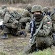 W przypadku ataku na Polskę 58,1 proc. osób nie planowałyby włączyć się w działania obronne