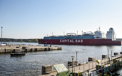 Do Kłajpedy przypłynął pierwszy statek z LNG dla PGNiG. Część pozyskanego gazu trafi do Polski, a cz