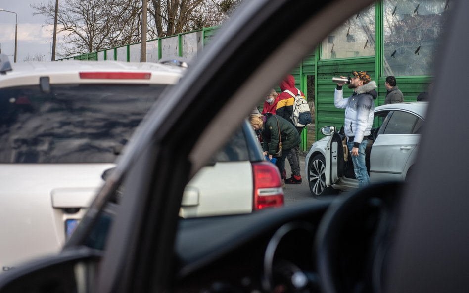 Wzmożony ruch na przejściu granicznym w Dorohusku