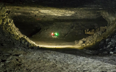 Dron KGHM pomoże ratować ludzi w kopalni