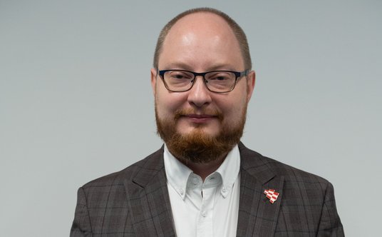 Jeżeli firma przeznacza na badania i rozwój kwoty rzędu miliardów złotych, a cały proces trwa latami