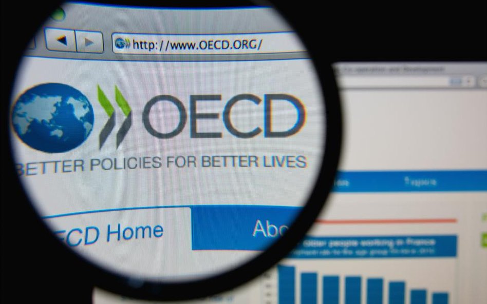 OECD obniża globalną prognozę wzrostu gospodarczego