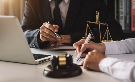 Kancelaria prawna DLA Piper współpracowała z Funduszem Ekspansji Zagranicznej FIZAN przy inwestycji 