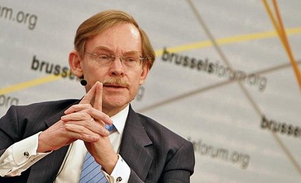 Robert Bruce Zoellick nie przestaje ostatnio nawoływać do zjednoczenia sił w obliczu obecnego kryzys