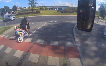 Olsztyn: Motocyklista potrącił dziewczynkę na pasach. Szukają sprawcy