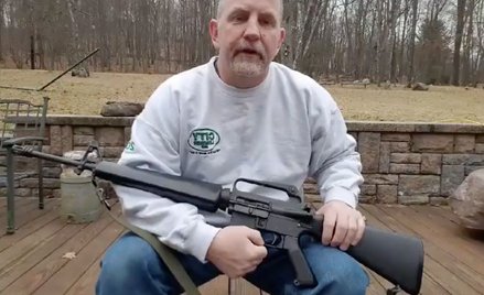 USA: Zniszczył karabin piłą. "O jeden mniej"