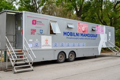 Mobilny punkt diagnostyczny – Cytomammobus – stanie przy przychodni przy ul. Narbutta 29