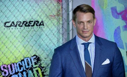Joel Kinnaman chce wyjechać z USA, jeśli wybory wygra Donald Trump