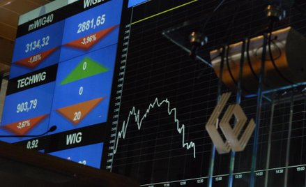 Spadki zamiast podciągania indeksów na koniec półrocza