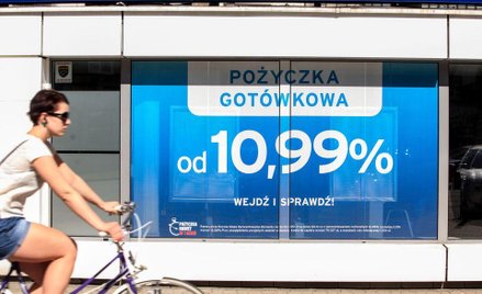 Rosną nasze długi poza bankami