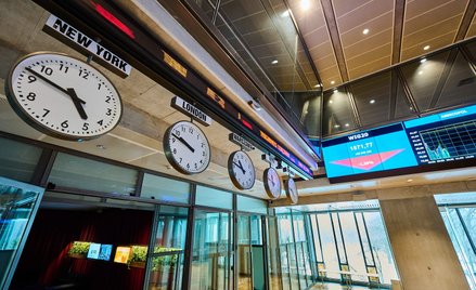 Nowe źródła przychodów mają w większym stopniu uniezależnić GPW od koniunktury rynkowej
