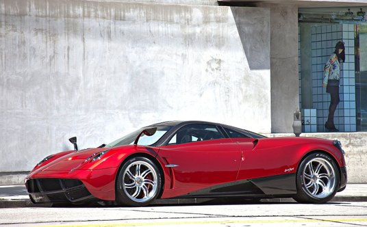 Pagani Huayra