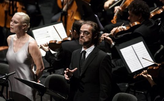 Najlepszy wśród solistów w obsadzie „Makbeta” Verdiego, bas Fabrizio Beggi.