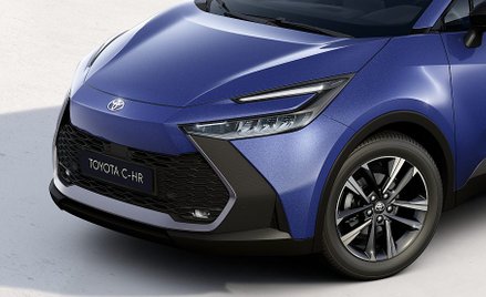 Zmiany na rok modelowy 2026 w hicie Toyoty. W Europie sprzedano już milion egzemplarzy