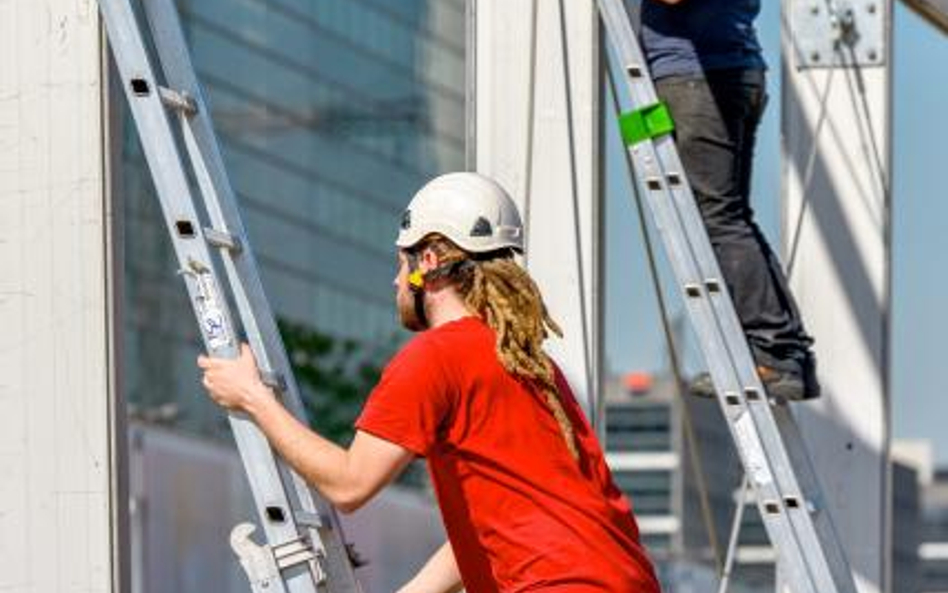 Polityków drażnią tańsi pracownicy delegowani.