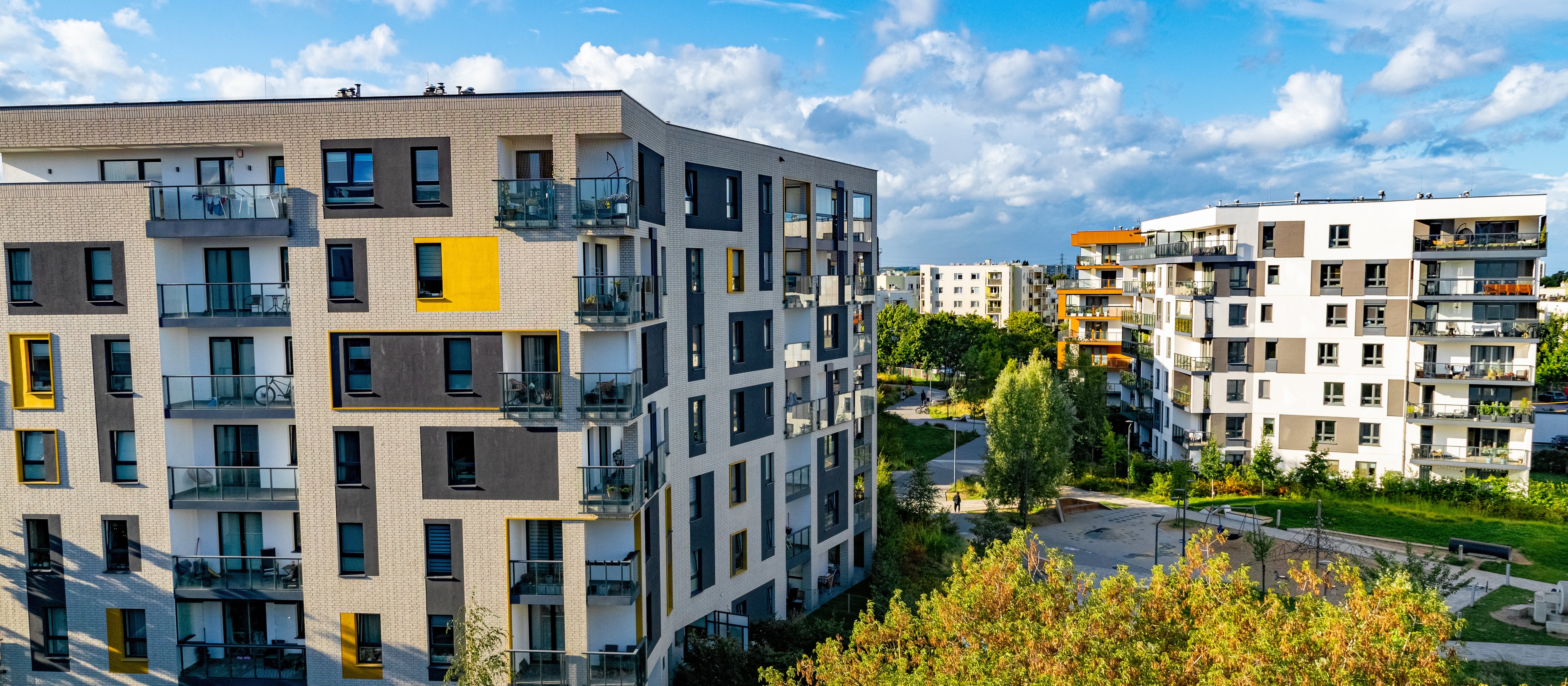 Co trzeci Polak spóźnia się z opłatami za mieszkanie