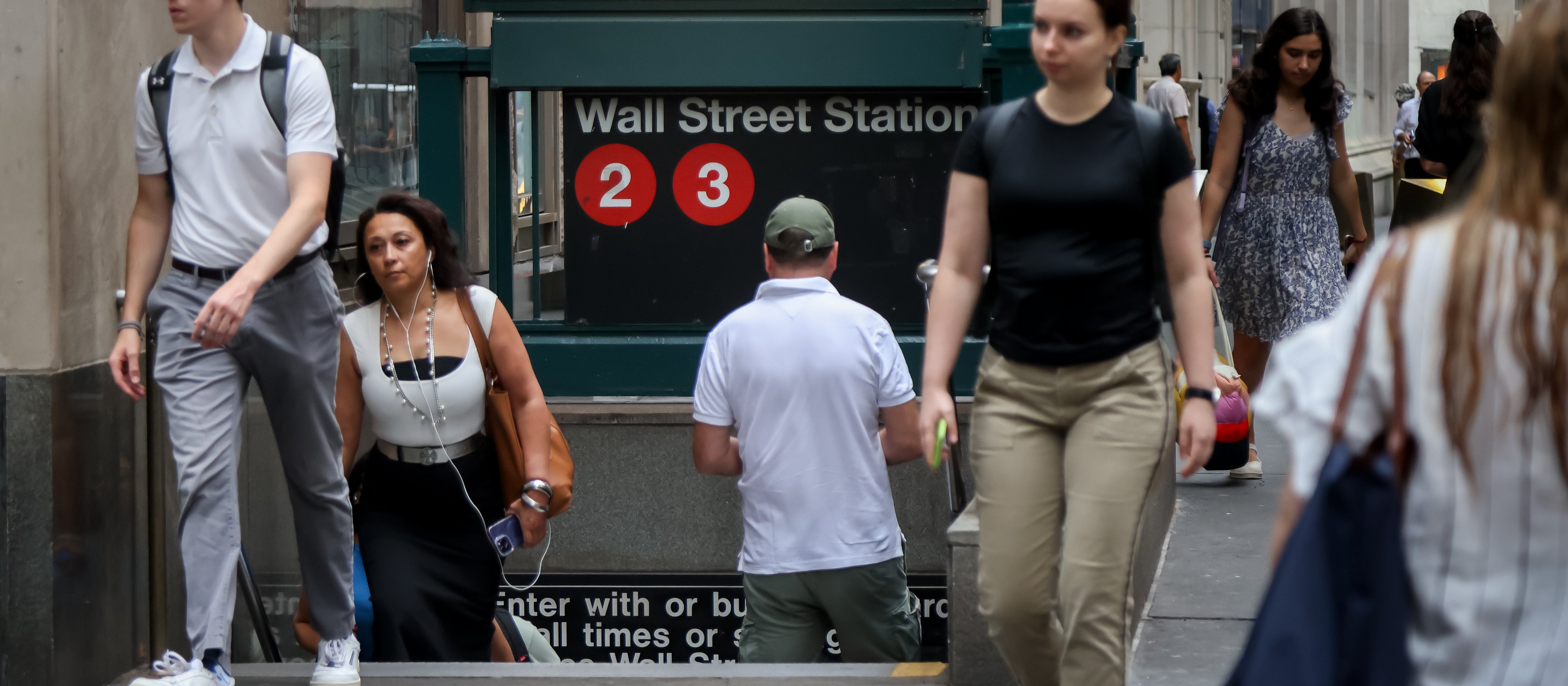 Wydatki amerykańskich konsumentów znacząco wzrosły w sierpniu