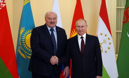 Na Białoruś dotarło kolejnych 800 rosyjskich żołnierzy i ciężkie pojazdy