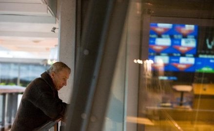 TPSA ciągnie GPW w dół, dłuższe spadki realne