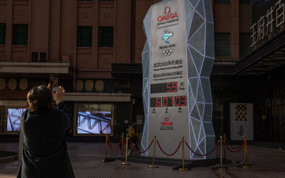 Zegar odliczający czas do rozpoczęcia igrzysk w Pekinie