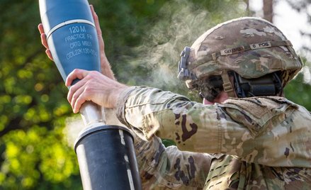 Polacy czuliby się bezpieczniej ze stałą bazą wojsk USA w naszym kraju