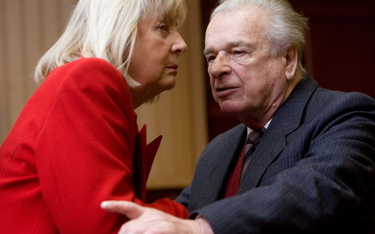 Gen. Czesław Kiszczak i jego żona Maria. Zdjęcie z 2009 roku